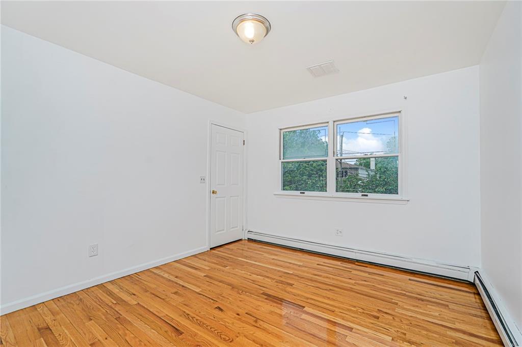 558 Main Street Tottenville Staten Island NY 10307