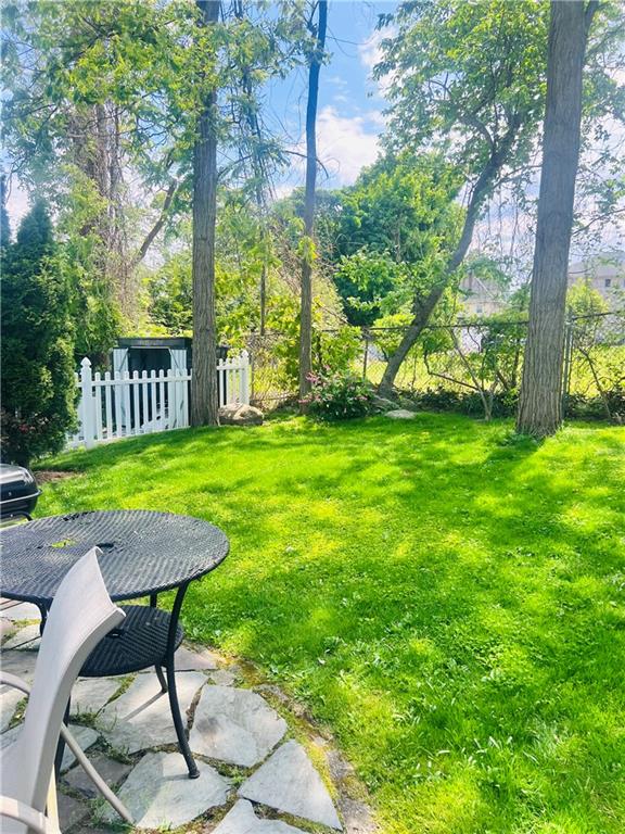 69 69 Treno Street Out of NYC New Rochelle NY 10801