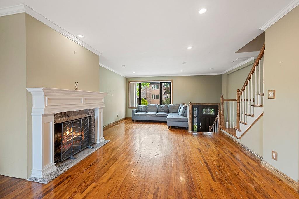 340 Hillbrook Drive Grasmere Staten Island NY 10305