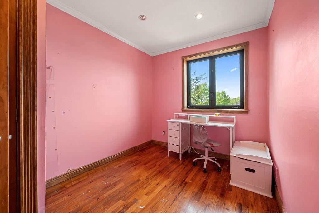 340 Hillbrook Drive Grasmere Staten Island NY 10305