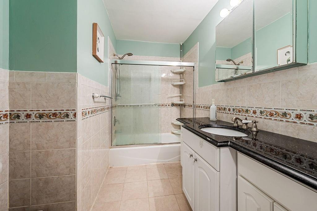 342 Hillbrook Drive Grasmere Staten Island NY 10305