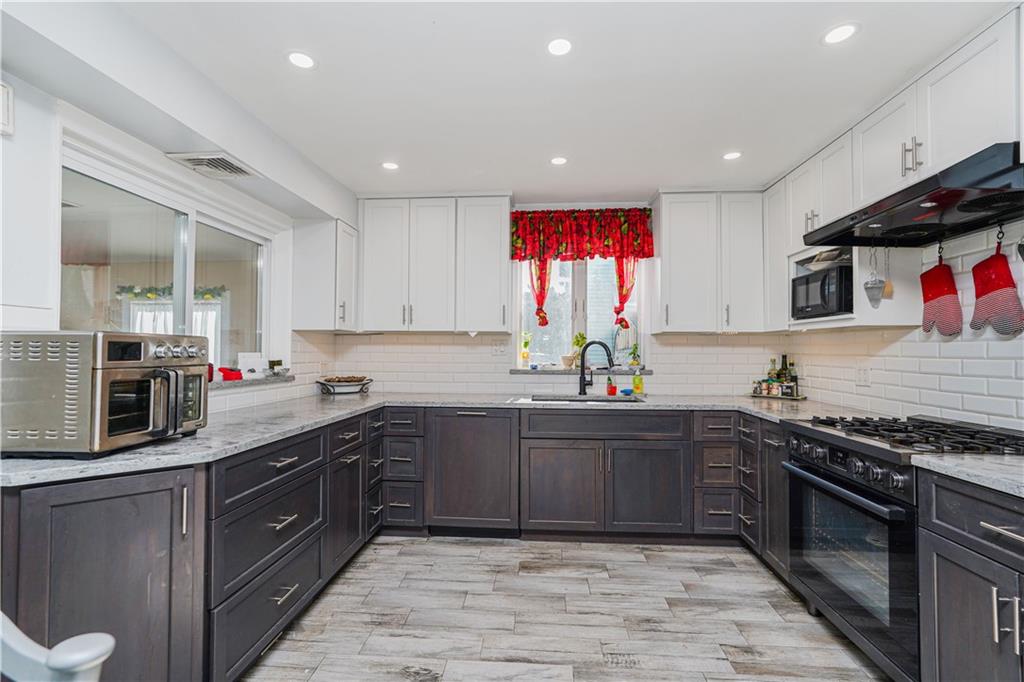 3625 Richmond Road Richmond Town Staten Island NY 10306