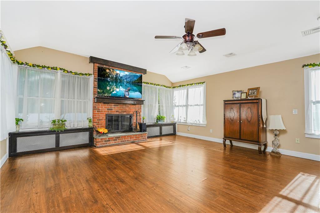 3625 Richmond Road Richmond Town Staten Island NY 10306