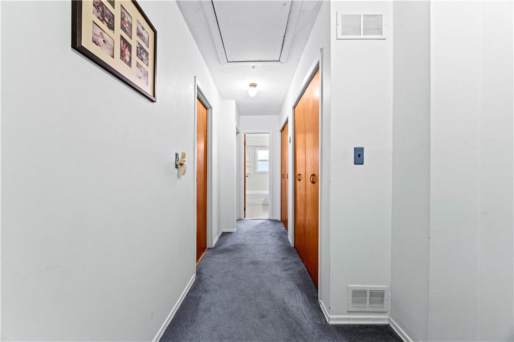 56 East Broadway Oakwood Staten Island NY 10306