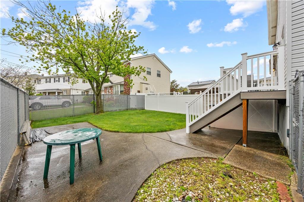 56 East Broadway Oakwood Staten Island NY 10306