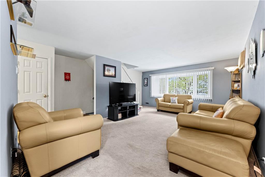 56 East Broadway Oakwood Staten Island NY 10306