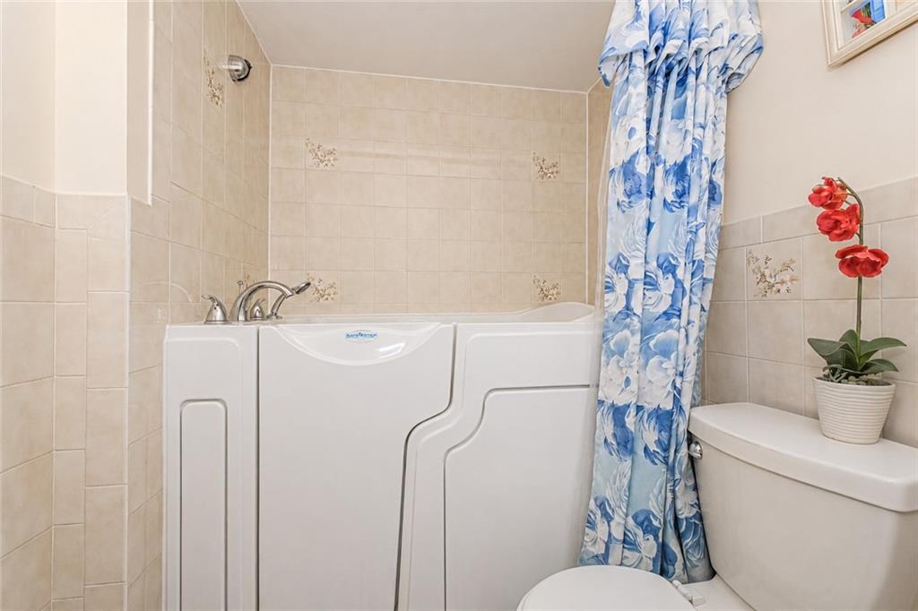 1202 East 82nd Street Canarsie Brooklyn NY 11236