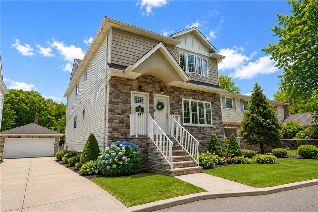 172 Macgregor Street Prince's Bay Staten Island NY 10309