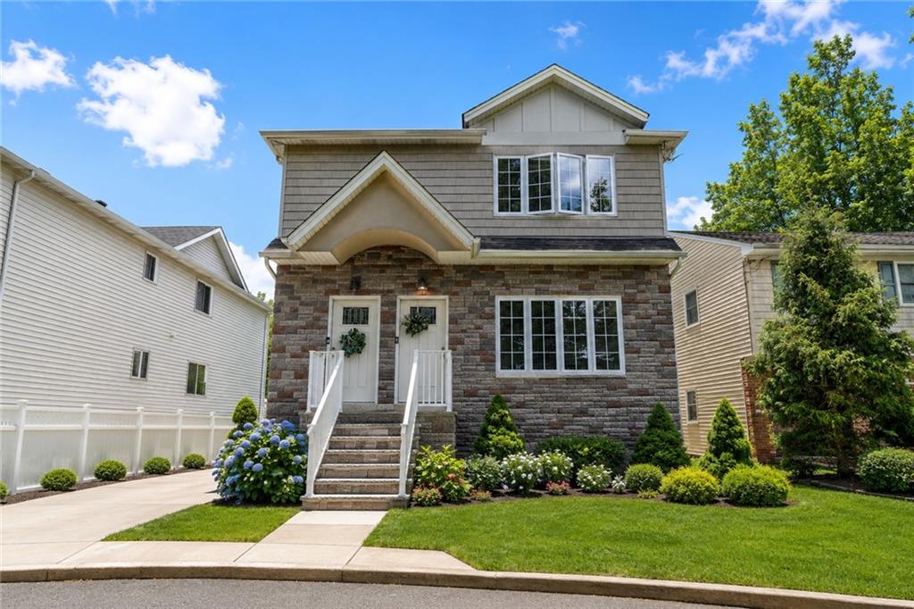 172 Macgregor Street Prince's Bay Staten Island NY 10309