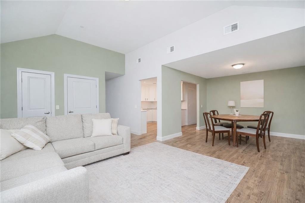 172 Macgregor Street Prince's Bay Staten Island NY 10309
