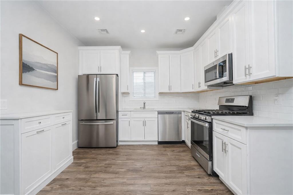 172 Macgregor Street Prince's Bay Staten Island NY 10309