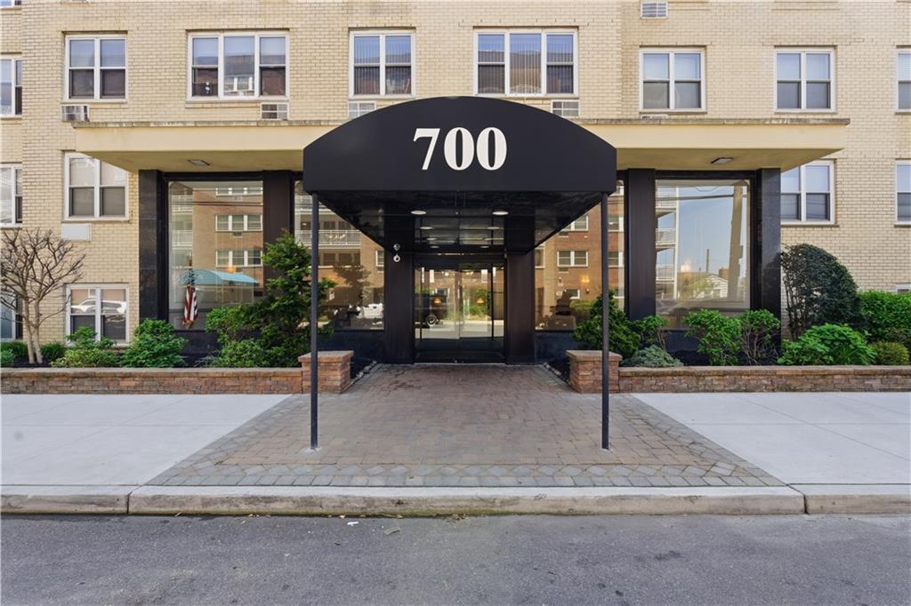 700 Shore Road Out of NYC Long Beach NY 11561