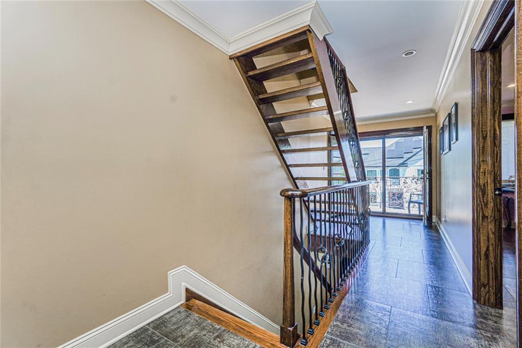 14 WALNUT Place Oakwood Brooklyn NY 10306