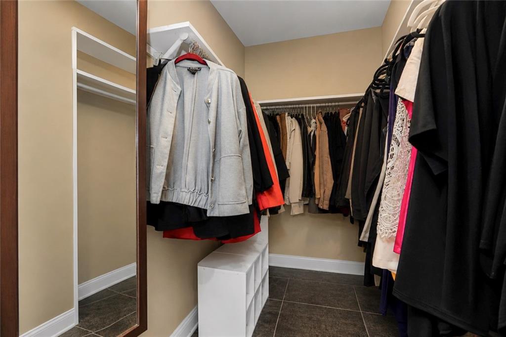 14 WALNUT Place Oakwood Brooklyn NY 10306