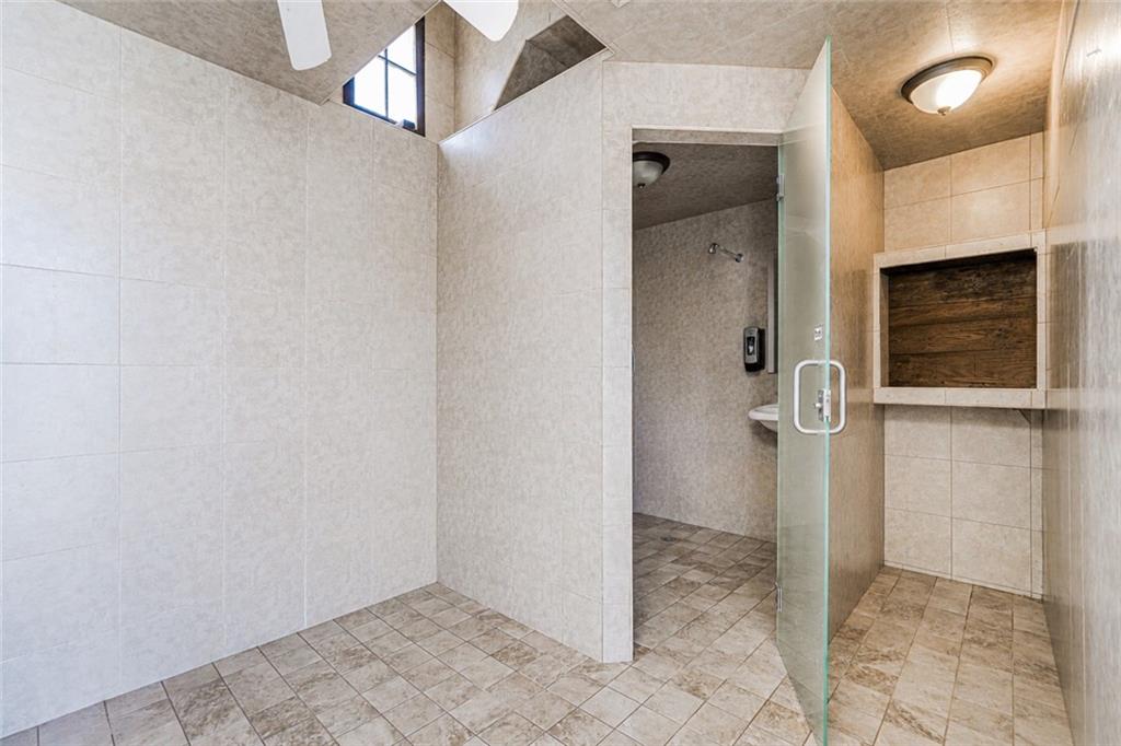 14 WALNUT Place Oakwood Brooklyn NY 10306