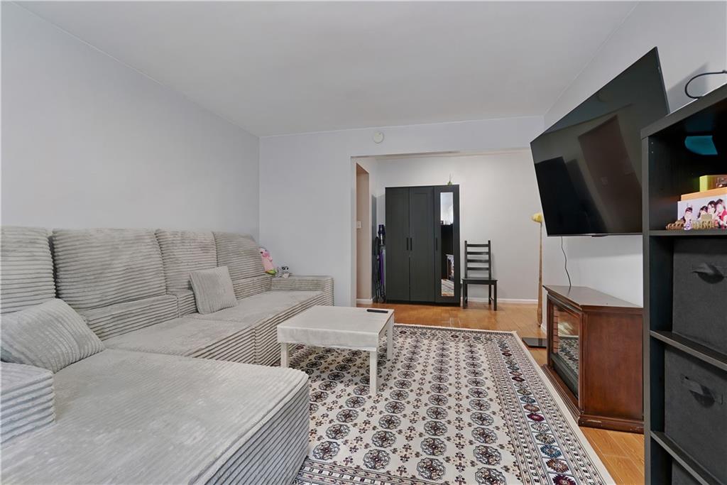 2909 Ocean Avenue Sheepshead Bay Brooklyn NY 11235
