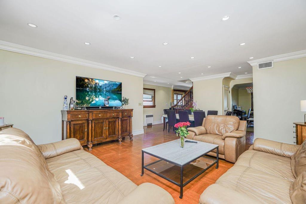 1711 Gerritsen Avenue Madison Brooklyn NY 11229