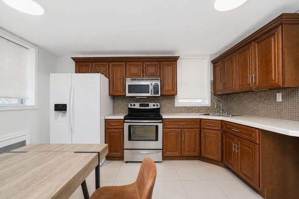 1711 Gerritsen Avenue Madison Brooklyn NY 11229