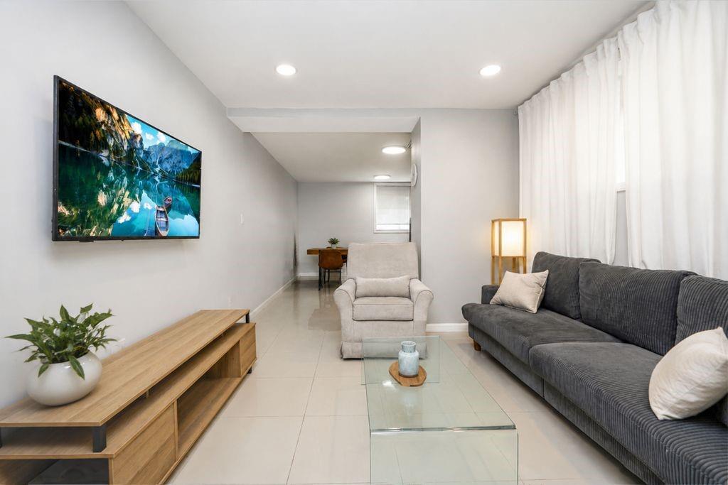 1711 Gerritsen Avenue Madison Brooklyn NY 11229