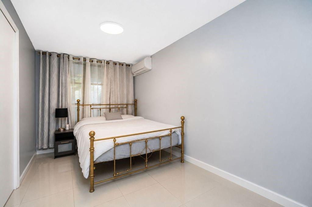 1711 Gerritsen Avenue Madison Brooklyn NY 11229