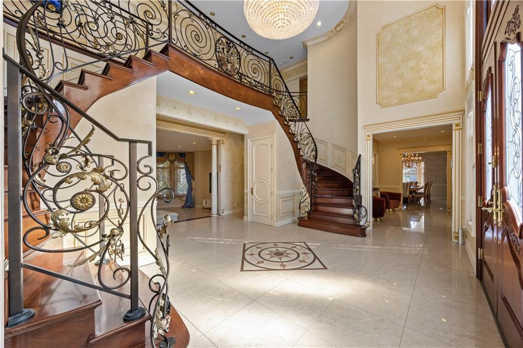 120 College Place Todt Hill Staten Island NY 10304