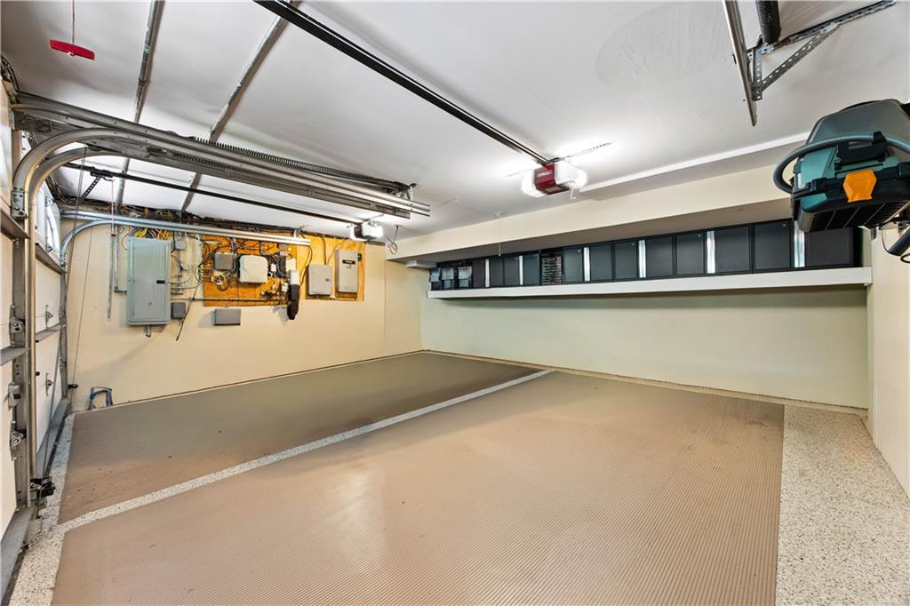 347 Deere Park Place Todt Hill Staten Island NY 10301