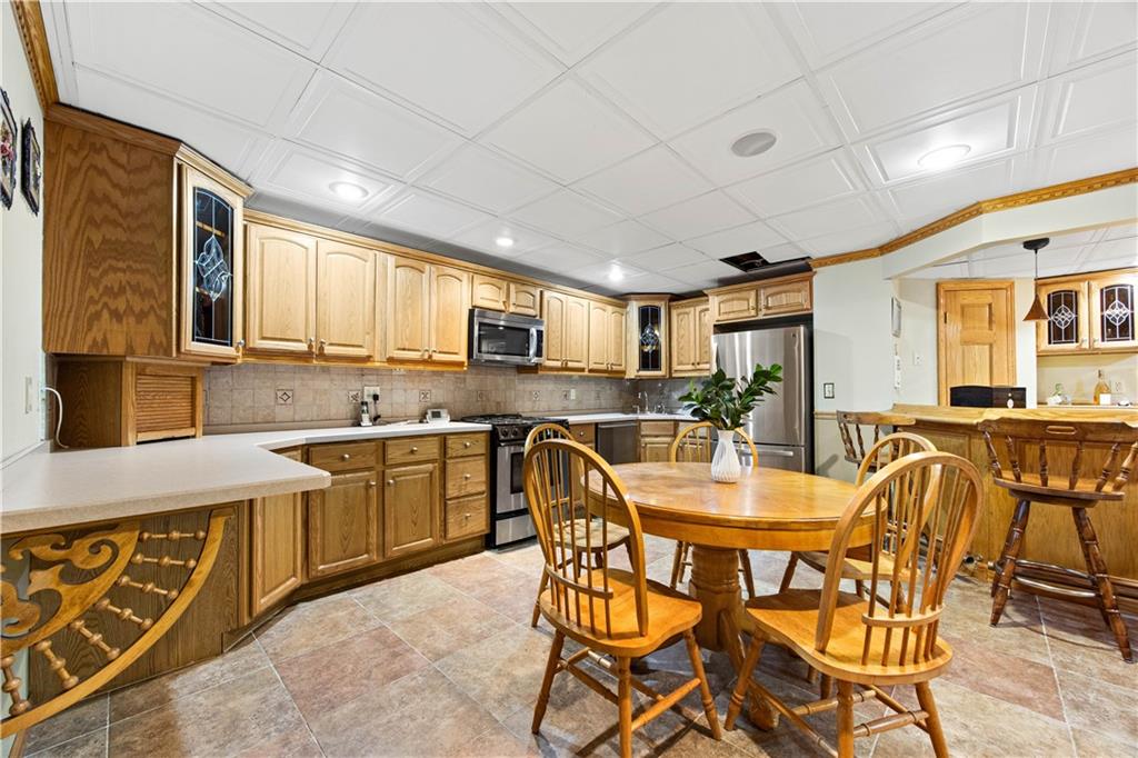 347 Deere Park Place Todt Hill Staten Island NY 10301