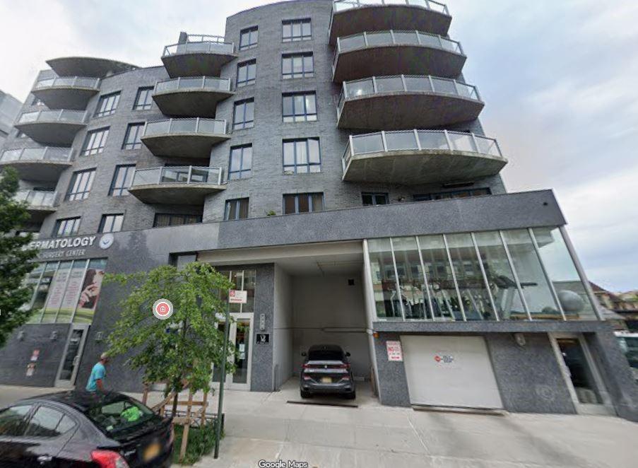 37 West End Avenue Manhattan Beach Brooklyn NY 11235