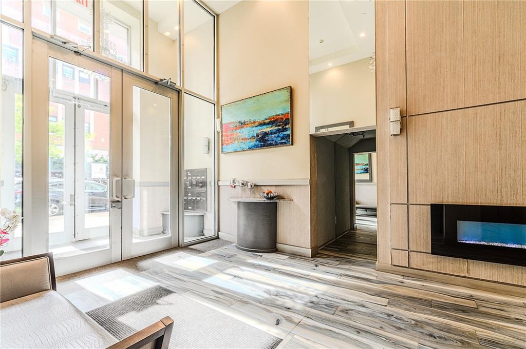 37 West End Avenue Manhattan Beach Brooklyn NY 11235