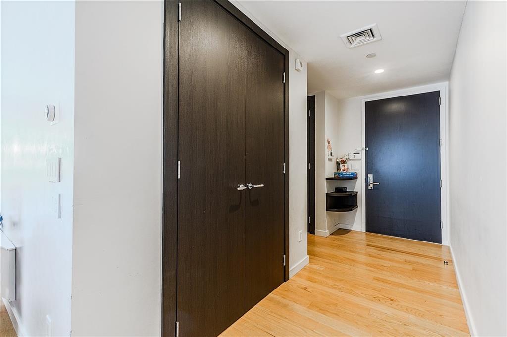 37 West End Avenue Manhattan Beach Brooklyn NY 11235
