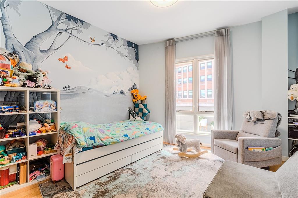 37 West End Avenue Manhattan Beach Brooklyn NY 11235