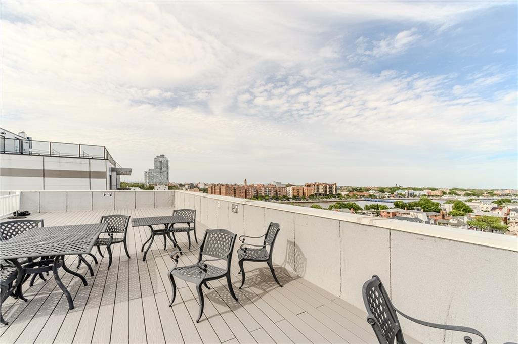 37 West End Avenue Manhattan Beach Brooklyn NY 11235