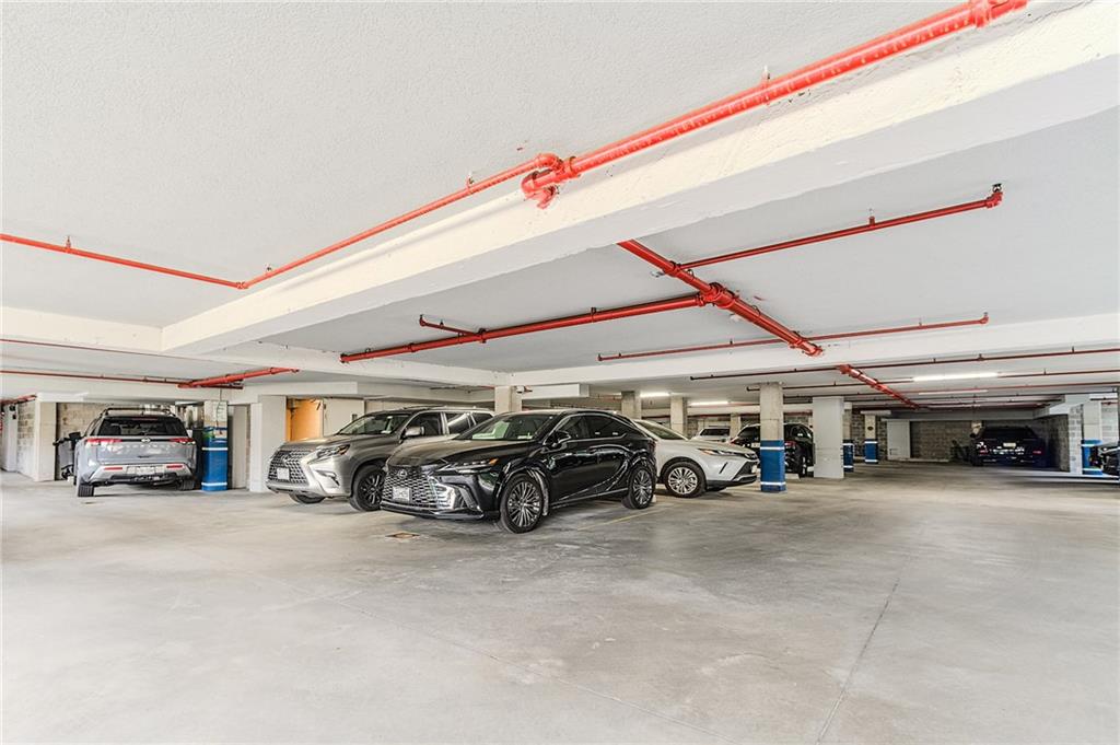 37 West End Avenue Manhattan Beach Brooklyn NY 11235
