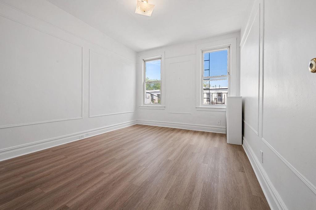 81 Bay 7th Street Bensonhurst Brooklyn NY 11228