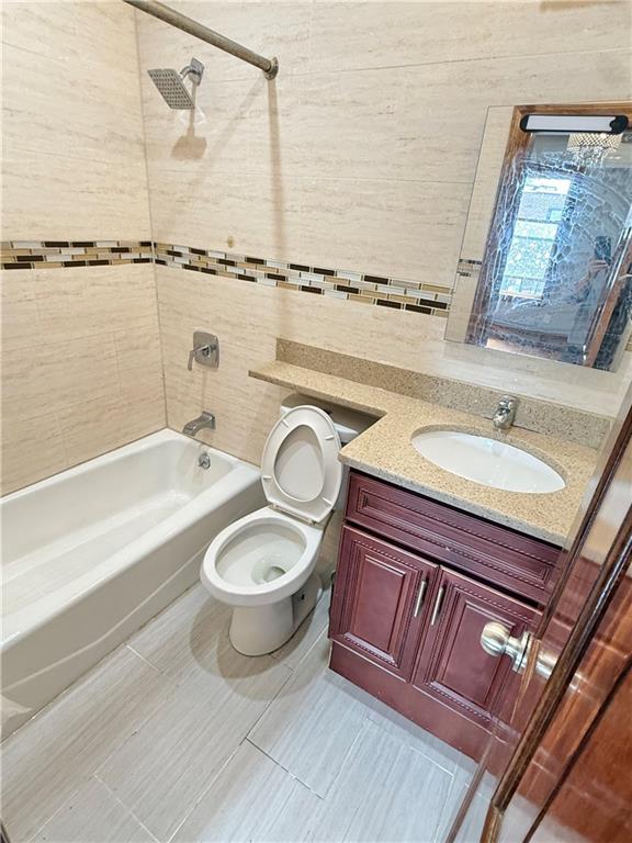 2514 East 24 Street Sheepshead Bay Brooklyn NY 11235