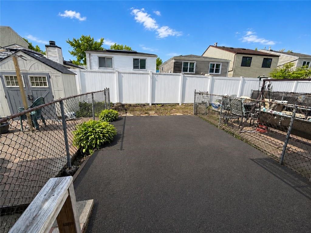 196 Rolling Hill Green Huguenot Staten Island NY 10312