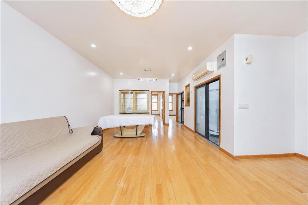 359 Bay Ridge Avenue Bay Ridge Brooklyn NY 11220