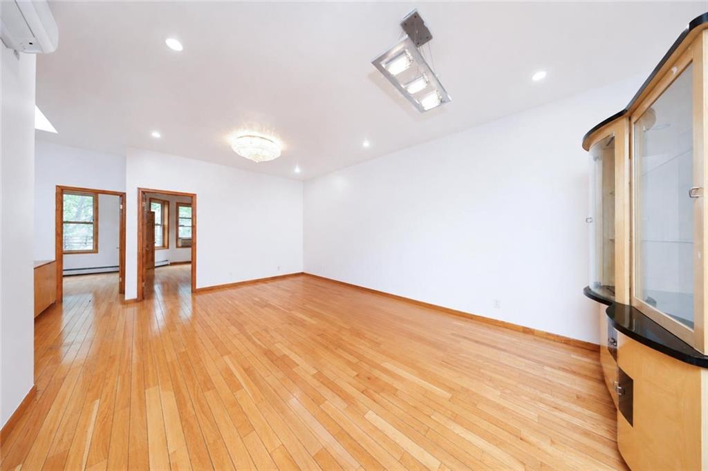 359 Bay Ridge Avenue Bay Ridge Brooklyn NY 11220