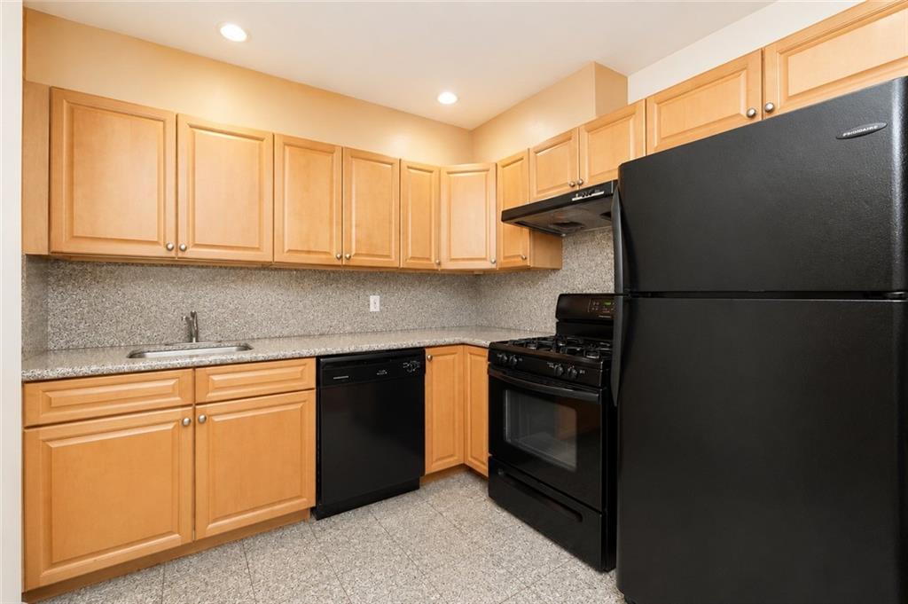 6714 14th Avenue Bensonhurst Brooklyn NY 11219