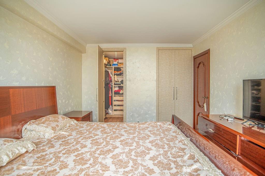 2915 West 5th Street Brighton Beach Brooklyn NY 11224
