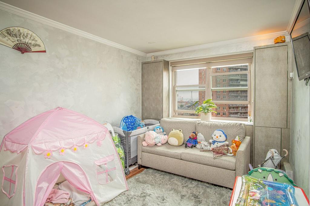 2915 West 5th Street Brighton Beach Brooklyn NY 11224