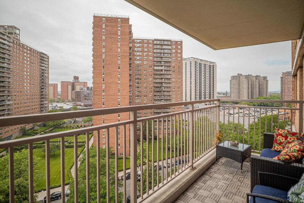 2915 West 5th Street Brighton Beach Brooklyn NY 11224