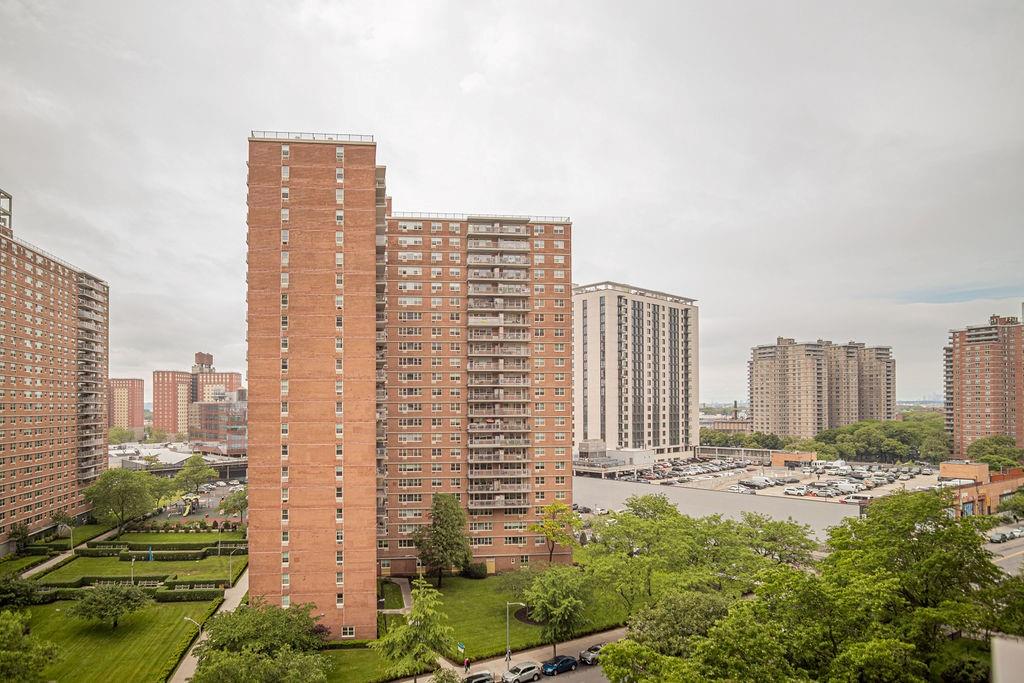 2915 West 5th Street Brighton Beach Brooklyn NY 11224