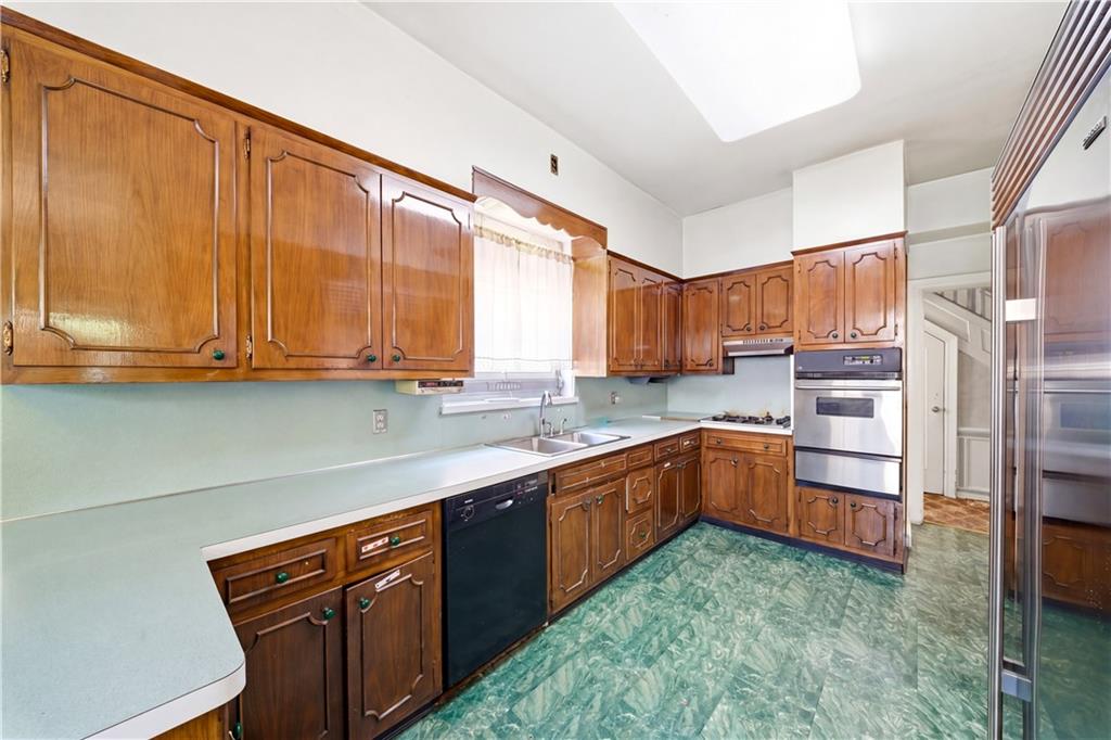 2101 Avenue N Midwood Brooklyn NY 11210