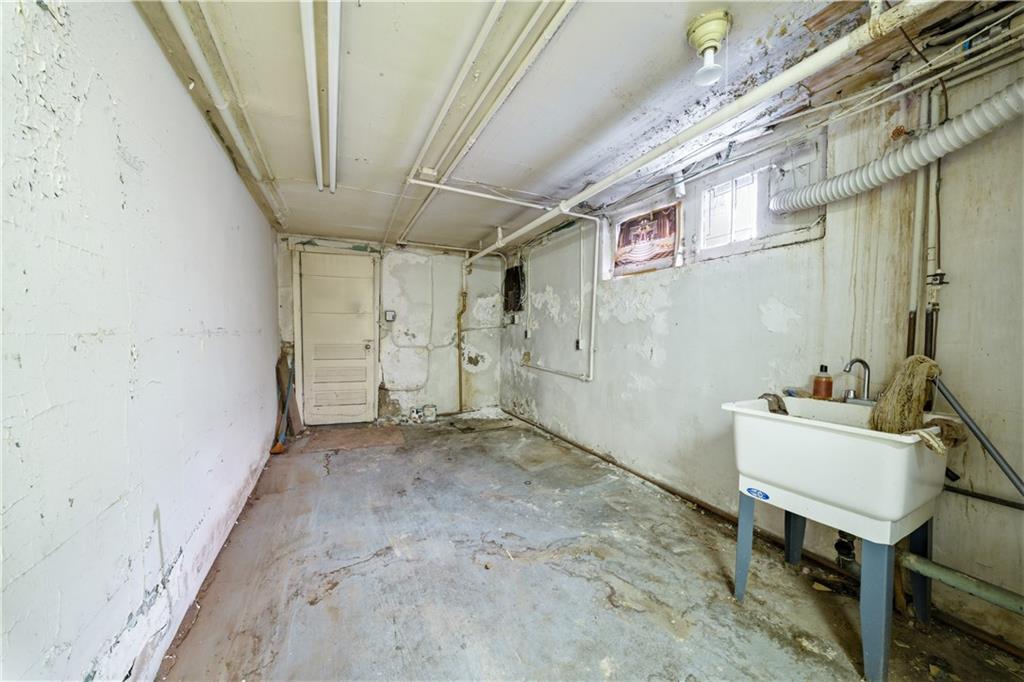 2101 Avenue N Midwood Brooklyn NY 11210