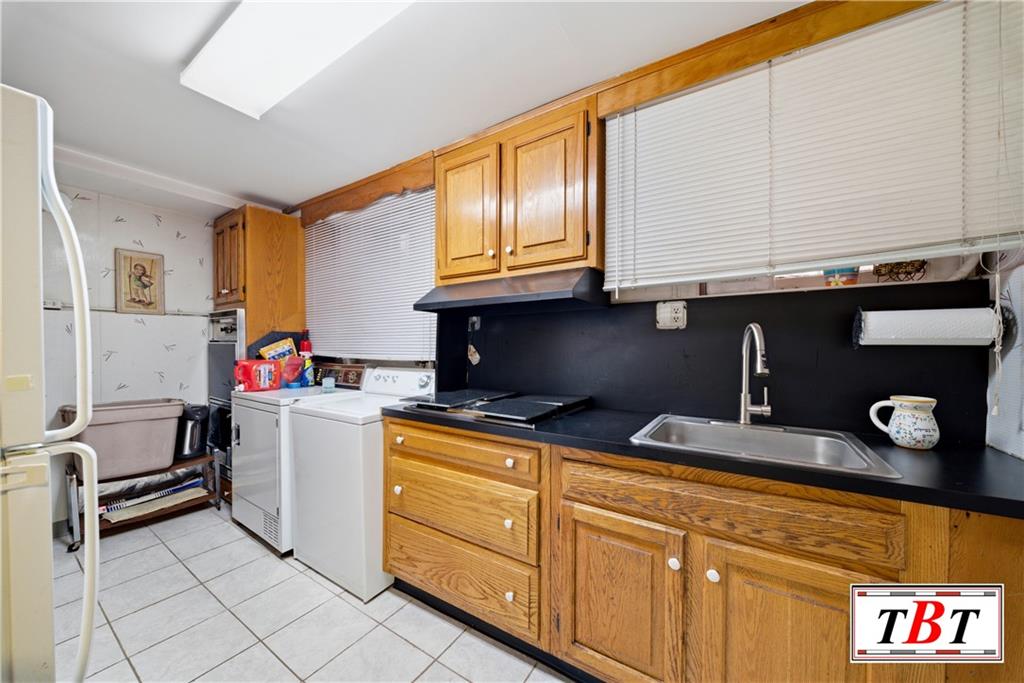 2706 Avenue J Midwood Brooklyn NY 11210