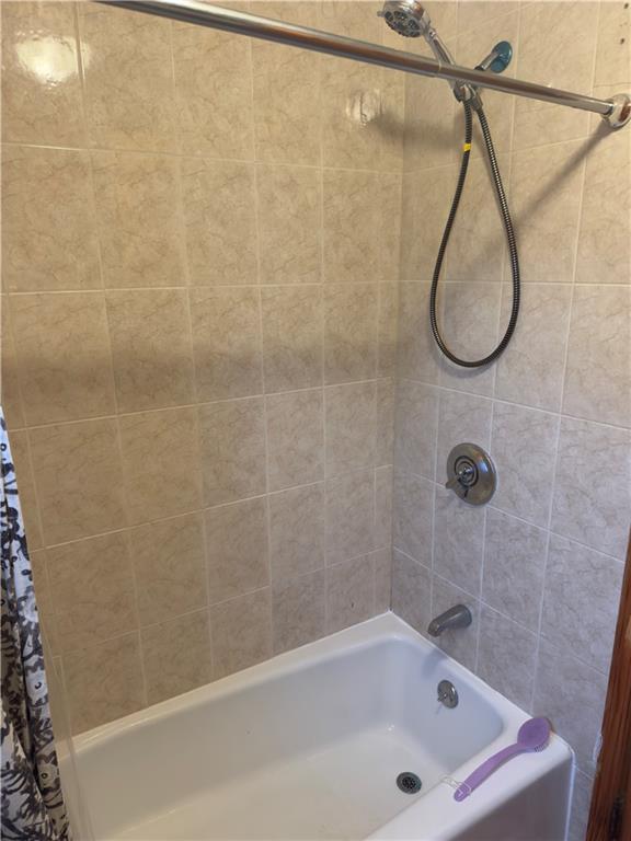 391 Hamden Avenue Midland Beach Staten Island NY 10306