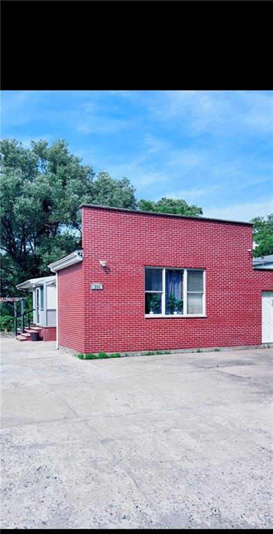391 Hamden Avenue Midland Beach Staten Island NY 10306
