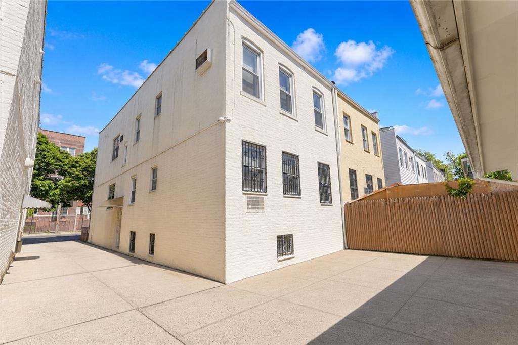 6617 10th Avenue Dyker Heights Brooklyn NY 11219