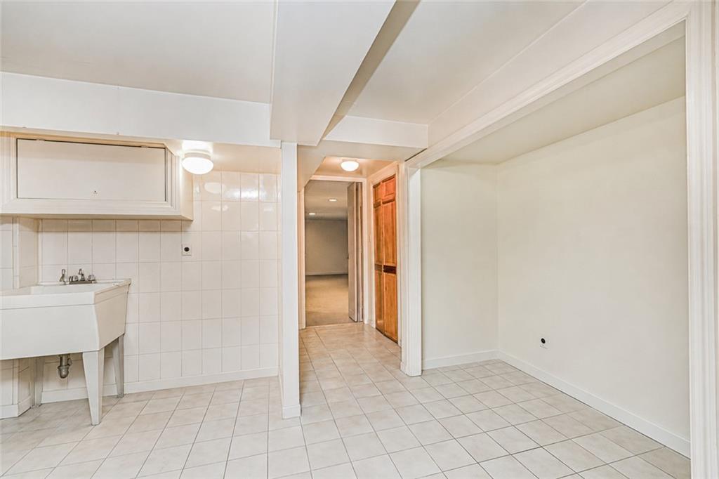 6617 10th Avenue Dyker Heights Brooklyn NY 11219